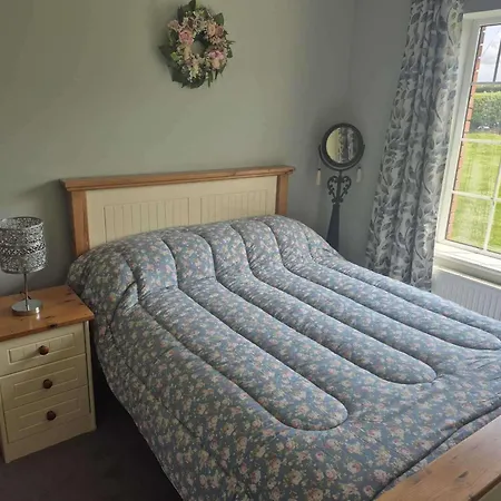 Nora's Mullagh - Sleeps 5 * Kells (Meath)