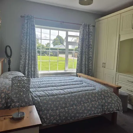 Nora's Mullagh - Sleeps 5 Feriehus *